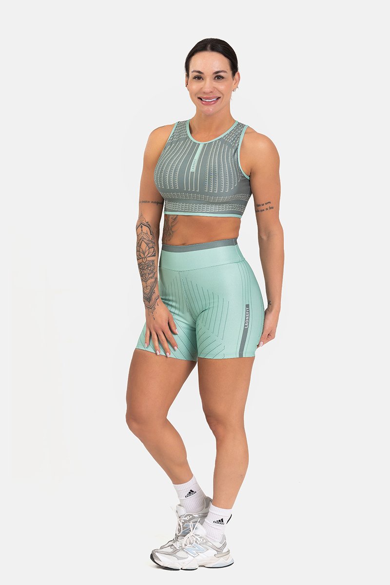 Conjunto Fitness Shorts e Top Nadador Estampa Exclusiva VERDE SAGE