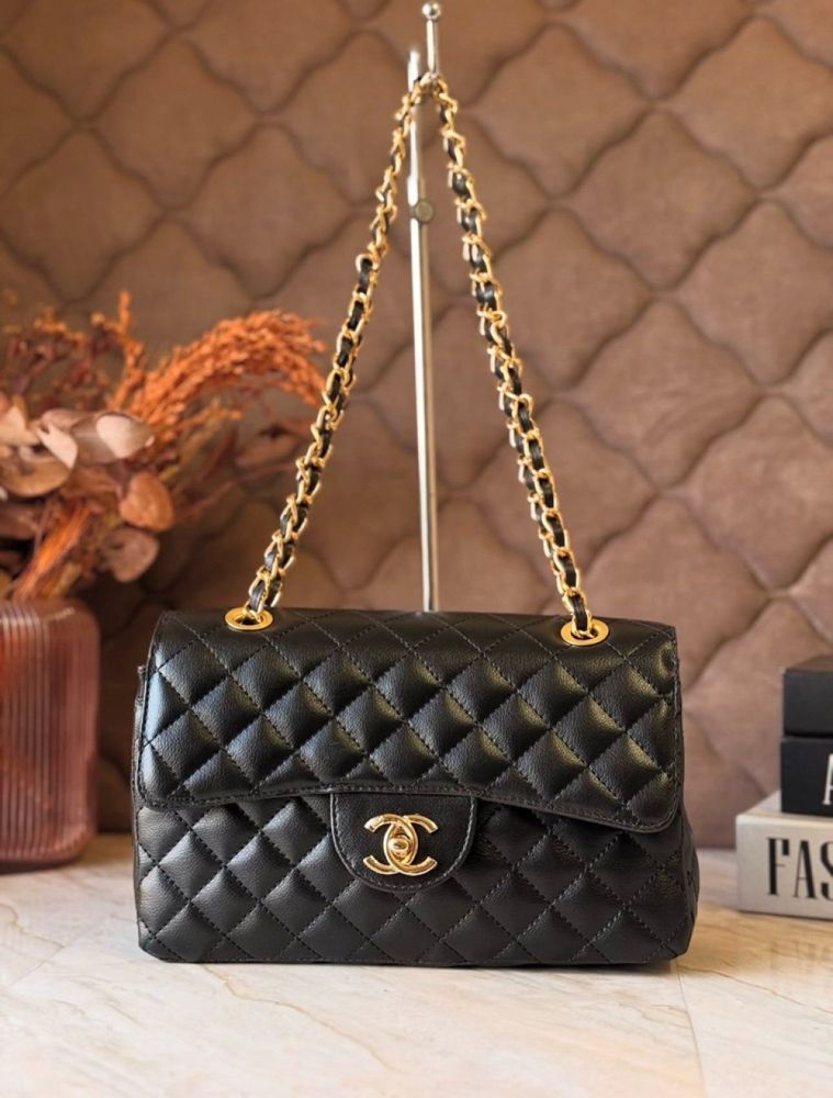 Bolsa CH Clássica - Média com Corrente Dourada