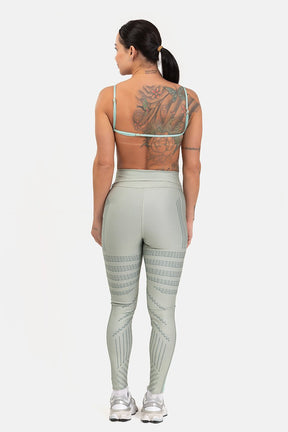 Conjunto Fitness Legging com Bolso e Top Regulável Estampa Digital CINZA SAGE