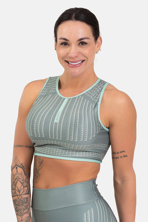 Conjunto Fitness Shorts e Top Nadador Estampa Exclusiva VERDE SAGE