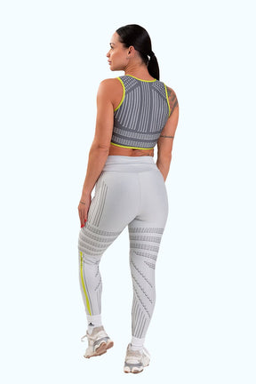 Conjunto Fitness Legging com Bolso e Top Nadador Estampa Digital BRANCO IMPULSE