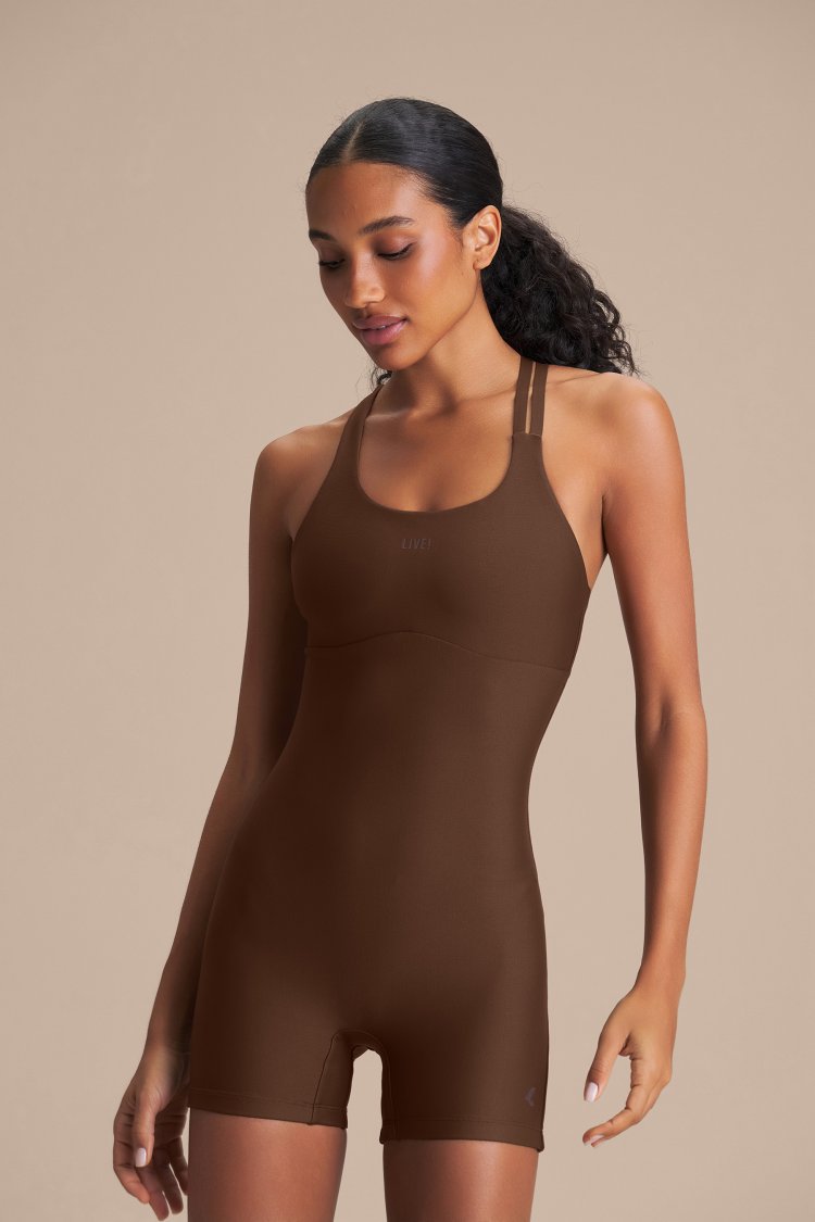 Macaquinho Shorts Tex Green - Sepia brown