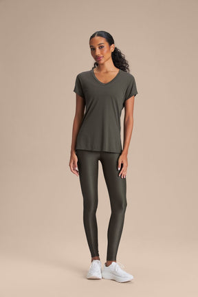 Camiseta V Comfort - Obsidian grey