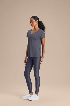 Camiseta V Comfort - Iron Blue