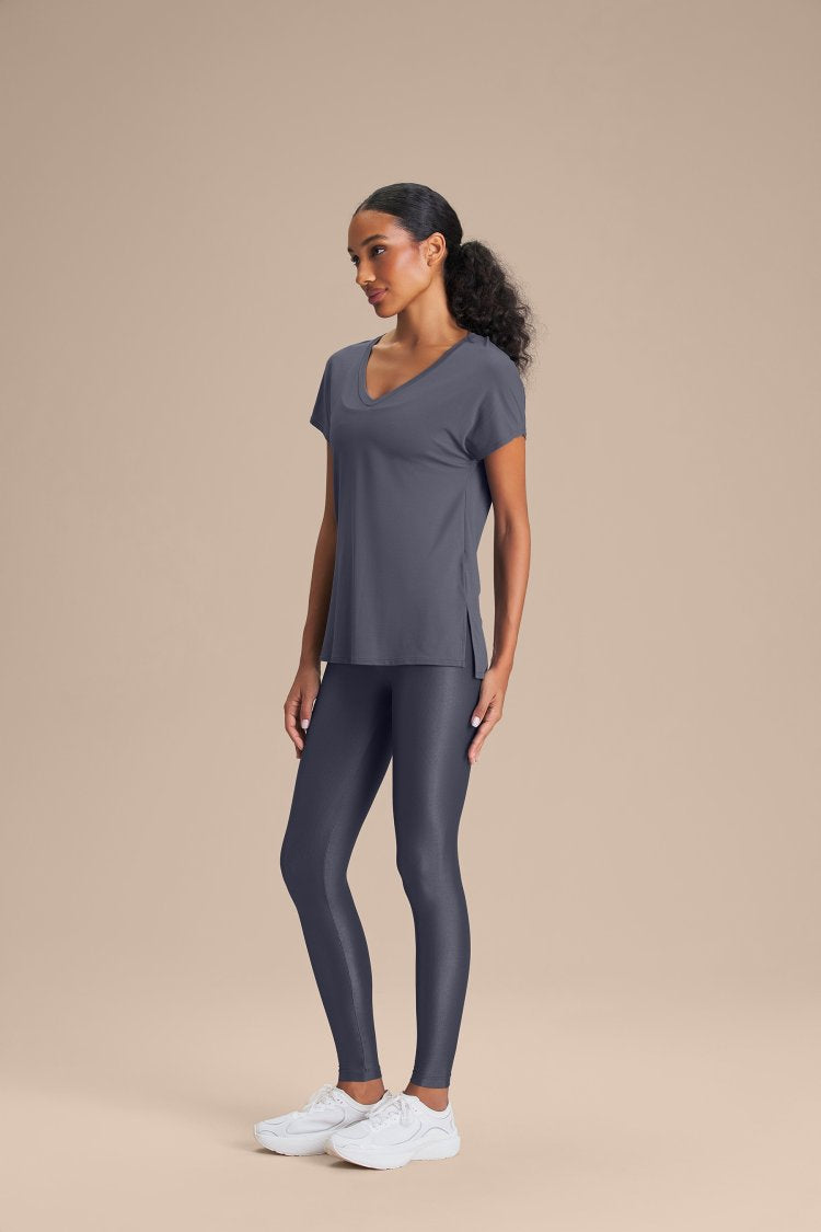 Camiseta V Comfort - Iron Blue