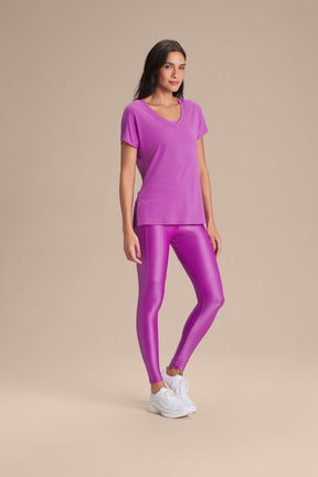 Camiseta V Comfort - Memory Pink