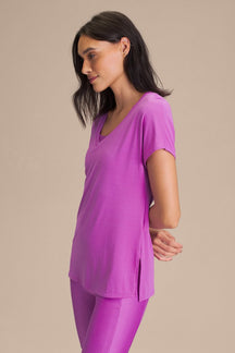 Camiseta V Comfort - Memory Pink