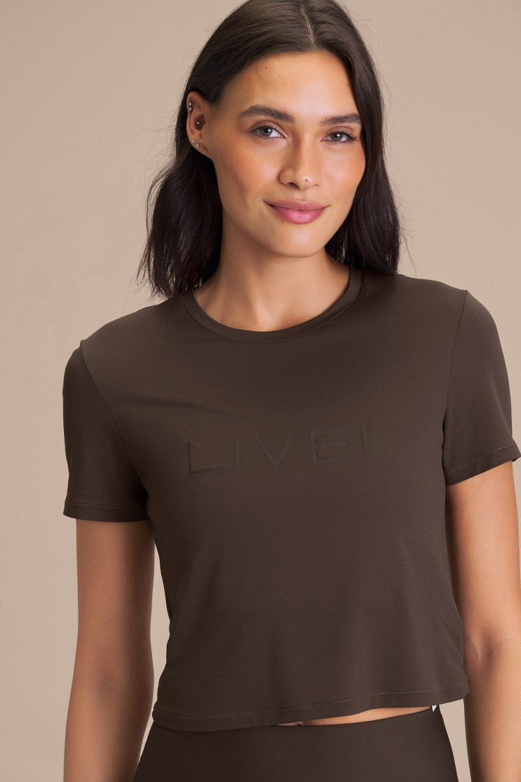 Camiseta Cropped LIVE! Comfort - Cocoa Brown