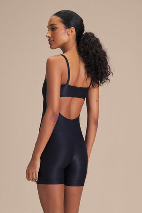 Macaquinho Shorts Allure® Adaptiv - Preto