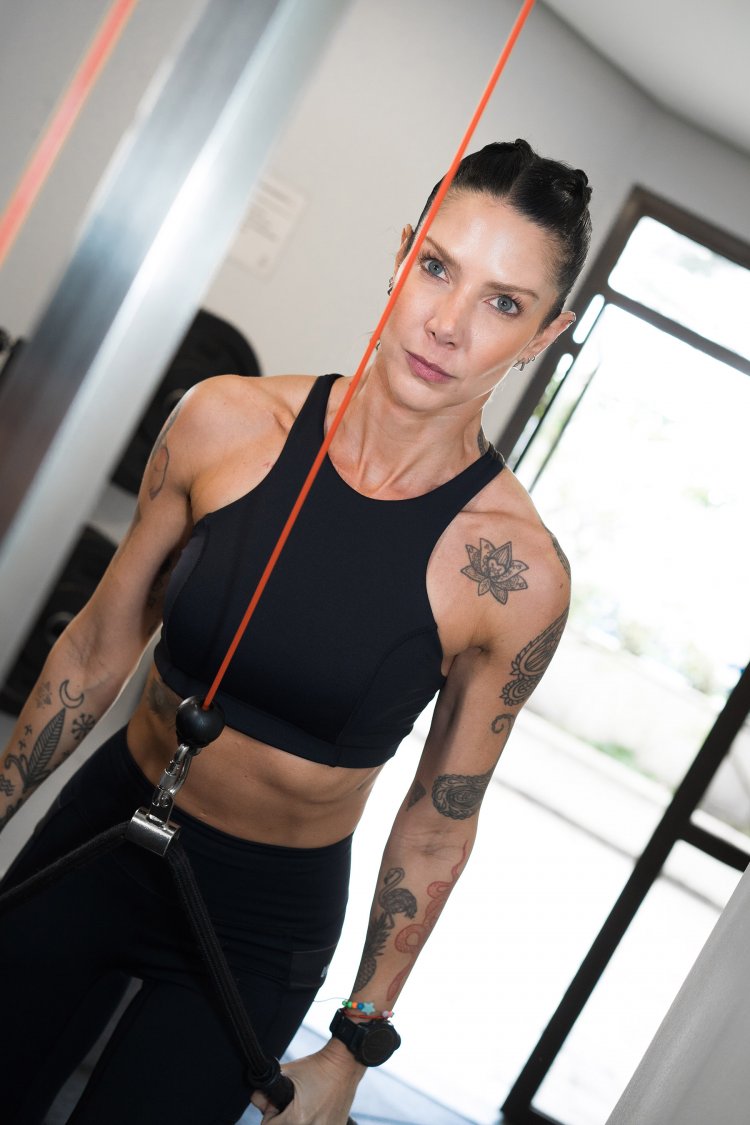 Top Halter UnderFree - Preto