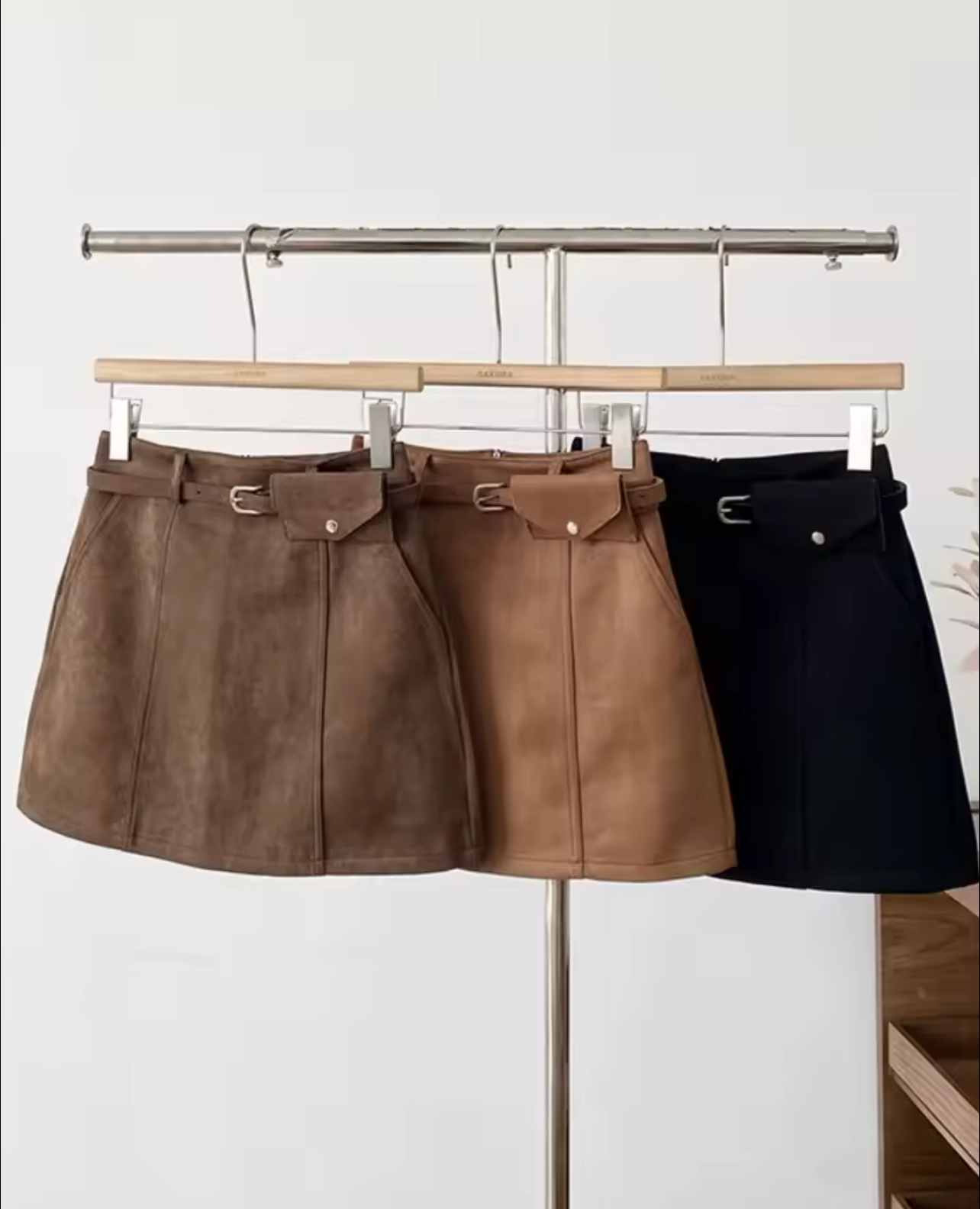 Saia Suede Importada