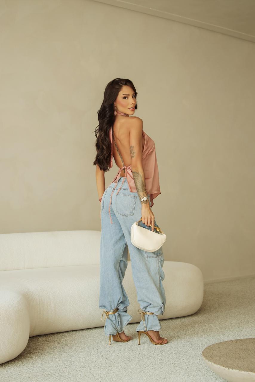 Blusa em Cetim