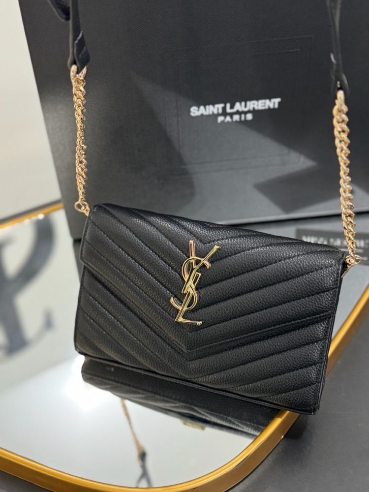Bolsa de Ombro YSL Luxo com Corrente Dourada